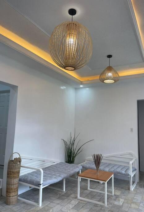 Country Home In Silang Tagaytay Extérieur photo