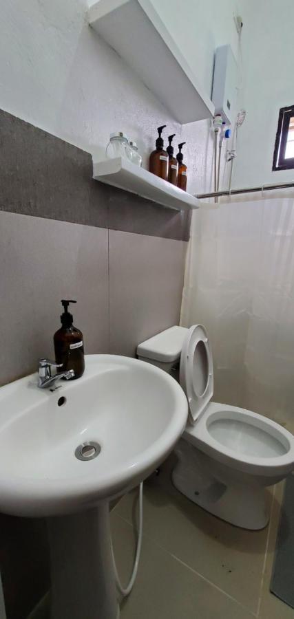 Country Home In Silang Tagaytay Extérieur photo